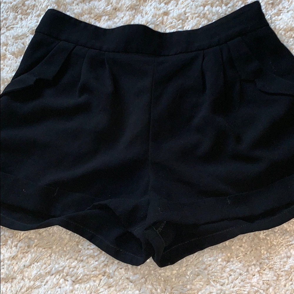 Black Boutique shorts